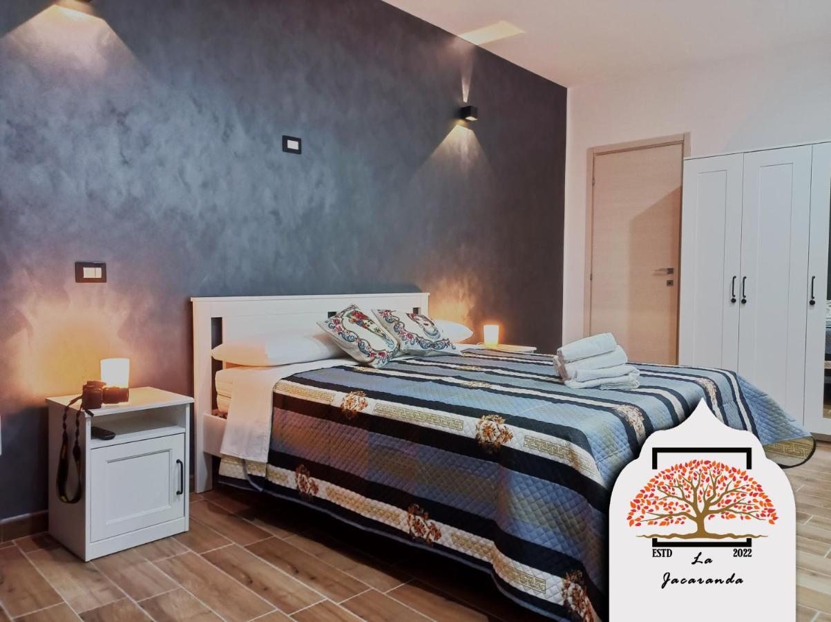 La Jacaranda Rooms Taormina Luaran gambar