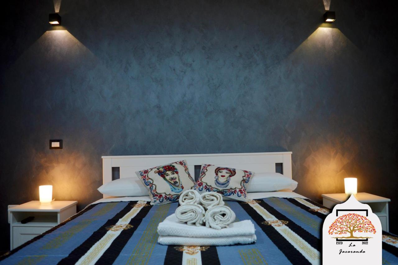 La Jacaranda Rooms Taormina Luaran gambar