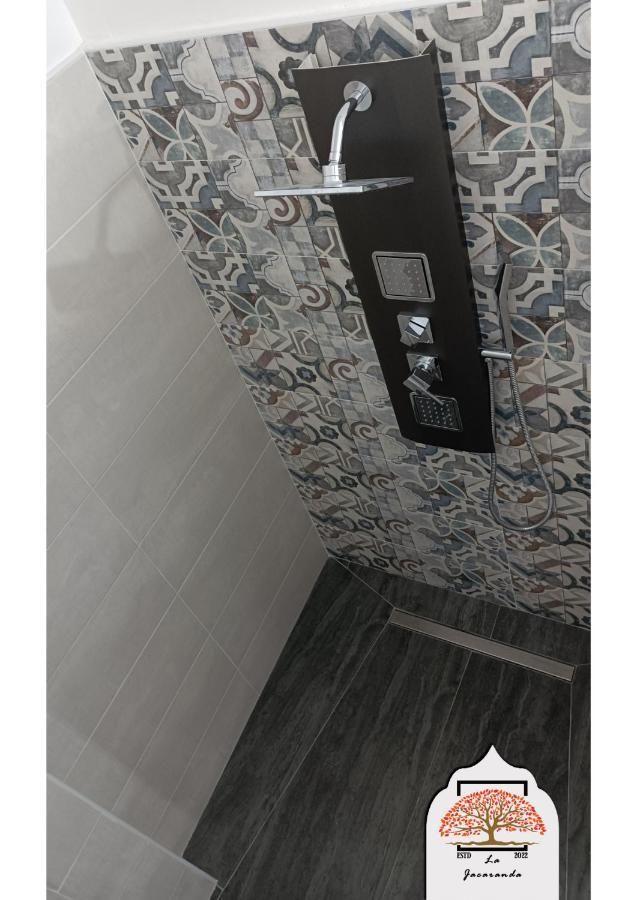 La Jacaranda Rooms Taormina Luaran gambar