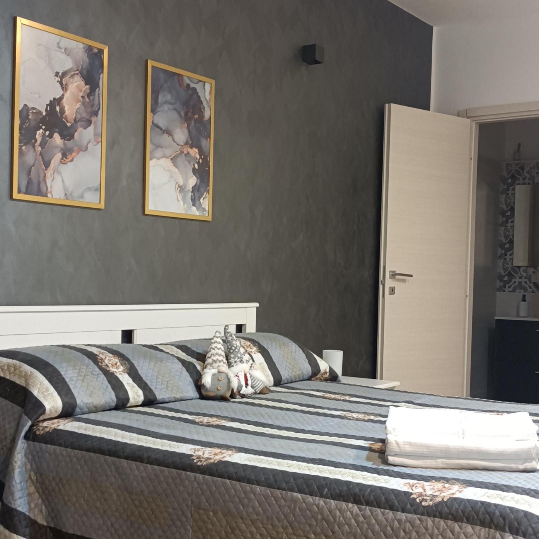 La Jacaranda Rooms Taormina Luaran gambar