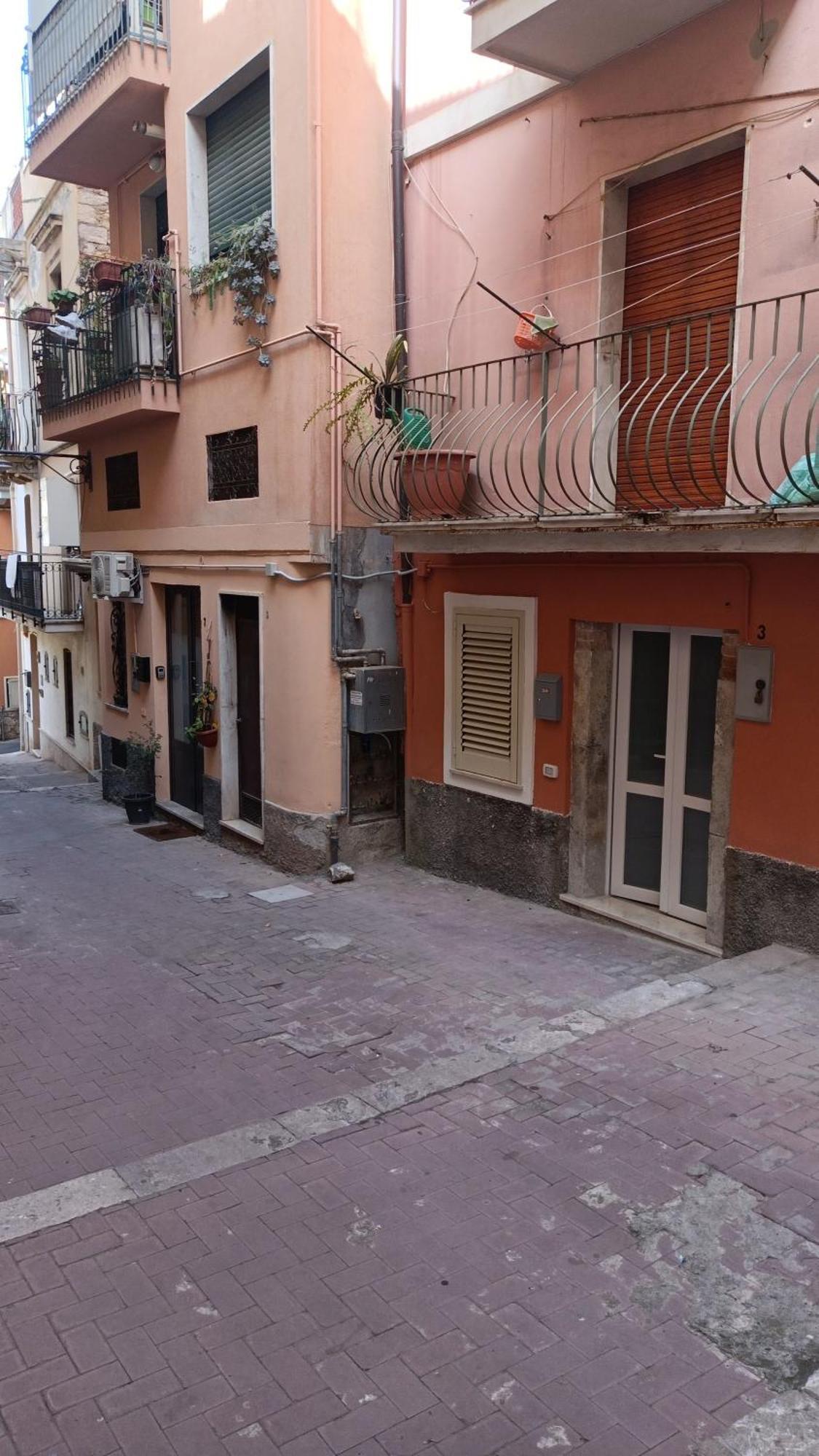 La Jacaranda Rooms Taormina Luaran gambar